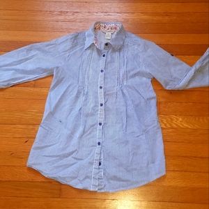 Fun and Flirt button down tunic top.